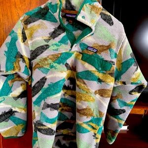 Mens XS Patagonia Synchilla only worn a few times!  Fits a S to M in womens